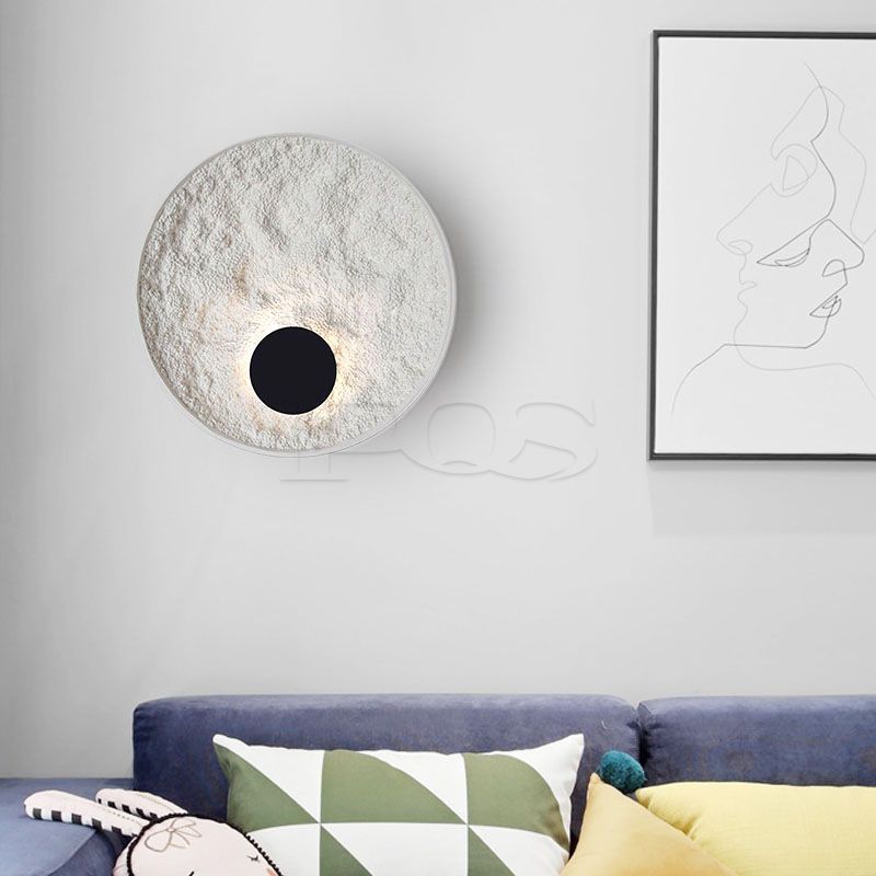 Moon Traveler Modern Decorative Sphere  Wall Lamp