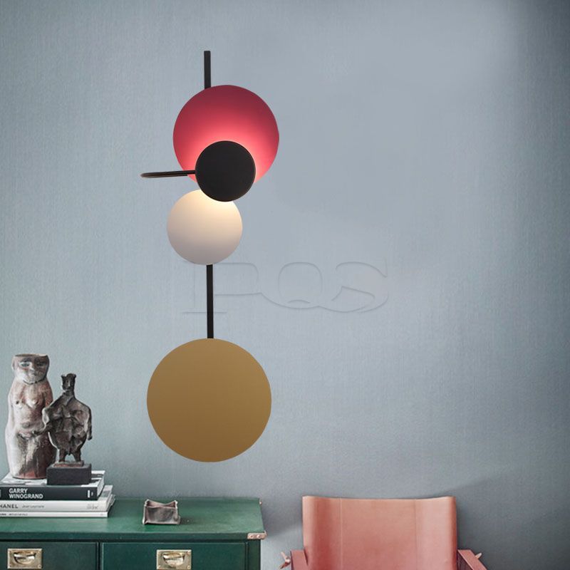 Colorful Dream Creative Circular Plates Wall Lamp