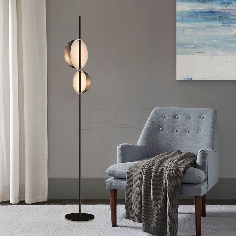 Contemporary Brass Furnish Vertical 2-holder Floor Lamp